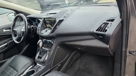 2015 Ford Escape Titanium