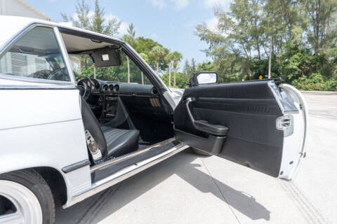 1977 Mercedes-Benz 450-Class