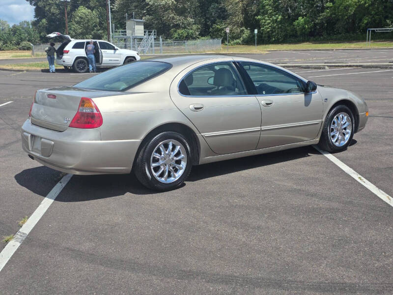 2003 Chrysler 300M