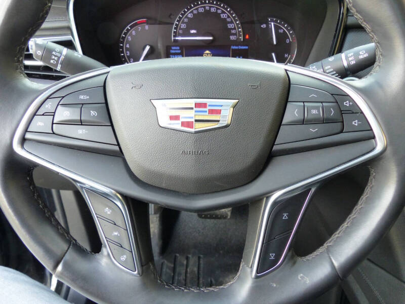 2018 Cadillac XT5 Luxury