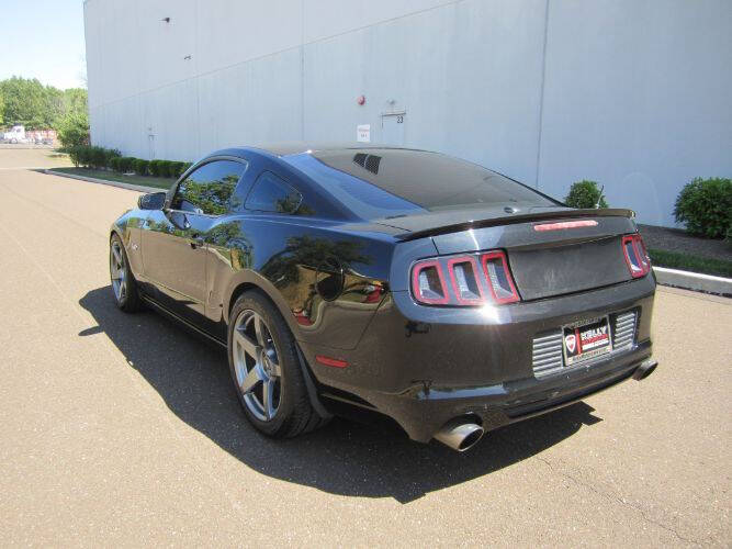2013 Ford Mustang GT Premium