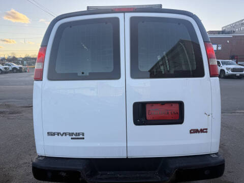 2014 GMC Savana 2500