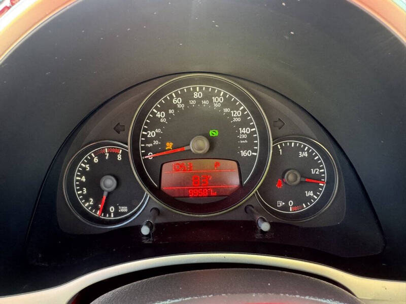 2012 Volkswagen Beetle