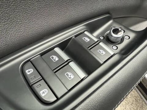 2023 Audi Q7 quattro Premium Plus 45 TFSI