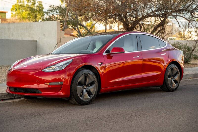 2020 Tesla Model 3 Base's photo