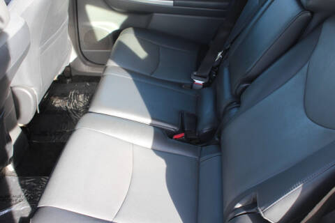 2013 Toyota Prius v Five