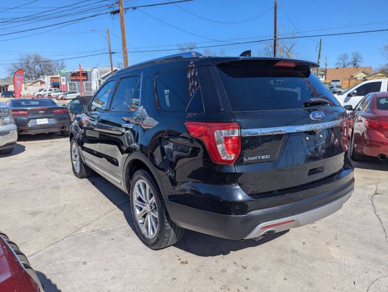 2017 Ford Explorer Limited