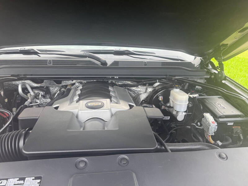 2017 Cadillac Escalade Platinum