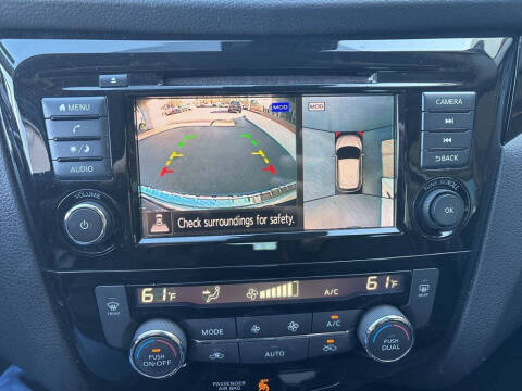 2022 Nissan Rogue Sport SV