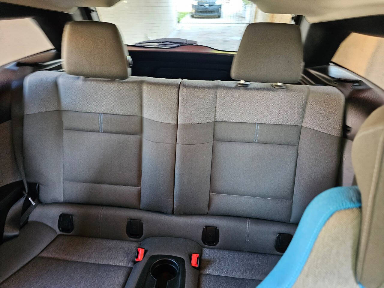 2017 BMW i3 27