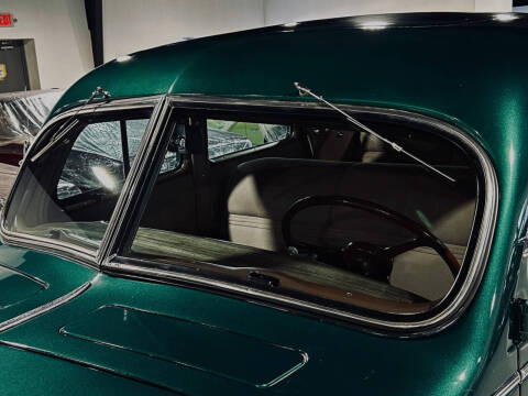 1937 Chrysler Airflow