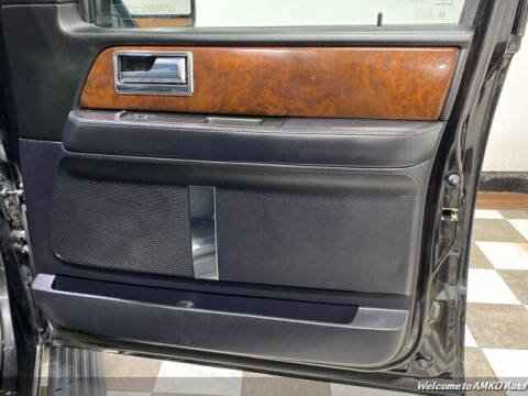 2016 Lincoln Navigator Select