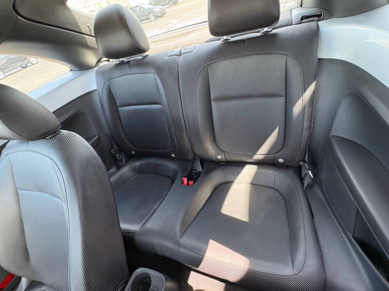2012 Volkswagen Beetle