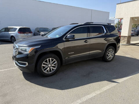 2017 GMC Acadia SLE-2