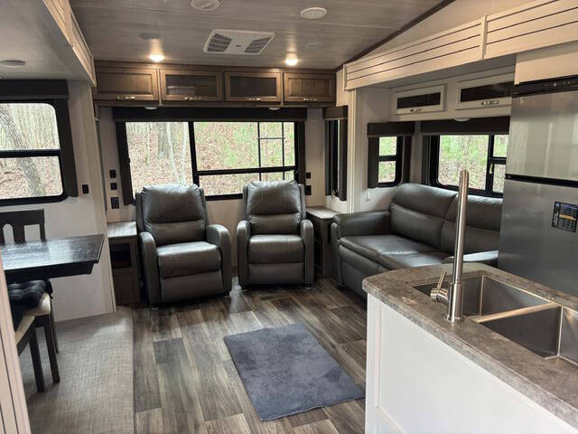 2021 Keystone RV Cougar