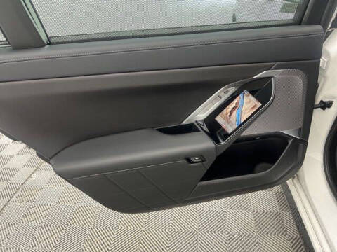 2025 BMW 7 Series 740i xDrive