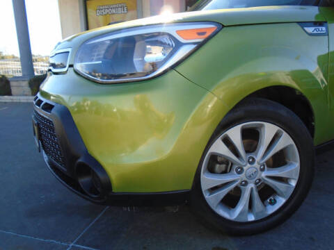 2014 Kia Soul +