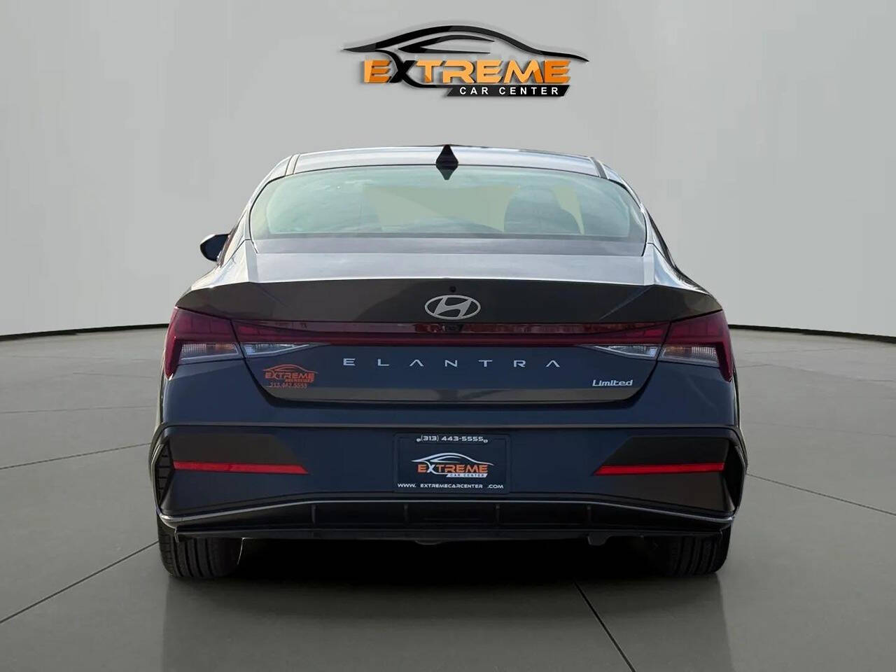 2025 Hyundai ELANTRA for sale at Extreme Car Center in Detroit, MI