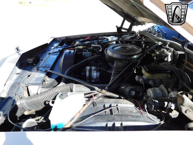 1991 Cadillac Brougham