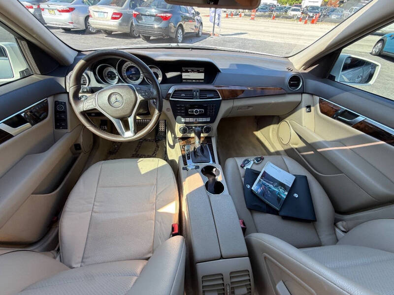 2014 Mercedes-Benz C-Class C 250 Sport