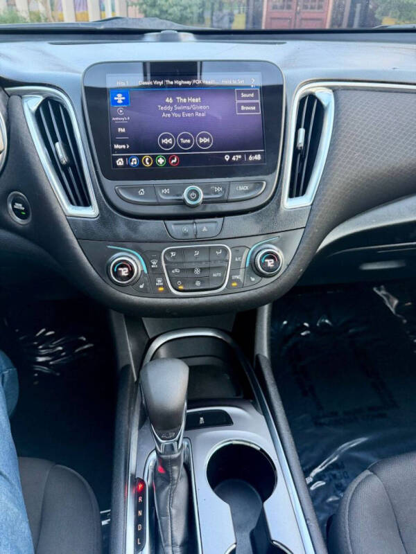 2021 Chevrolet Malibu LT