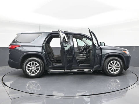 2018 Chevrolet Traverse LT Cloth