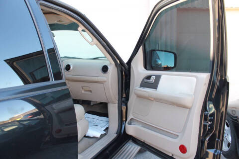 2004 Ford Expedition Eddie Bauer