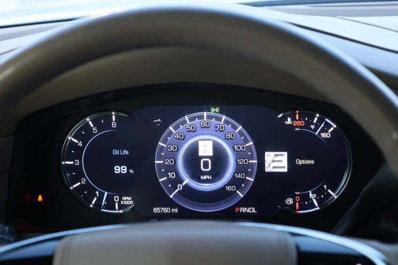 2019 Cadillac Escalade Platinum