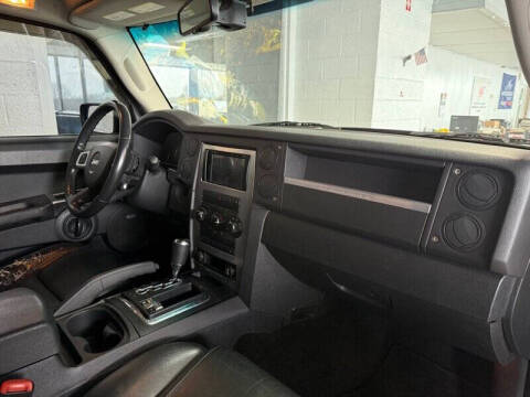 2008 Jeep Commander Sport