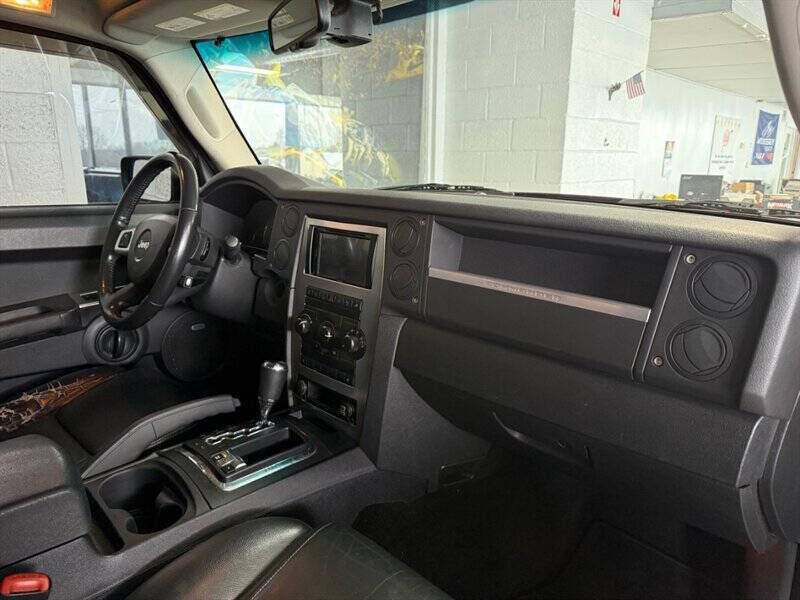 2008 Jeep Commander Sport