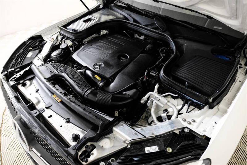 2022 Mercedes-Benz GLC GLC 300