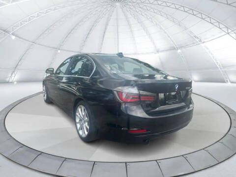 2015 BMW 3 Series 320i