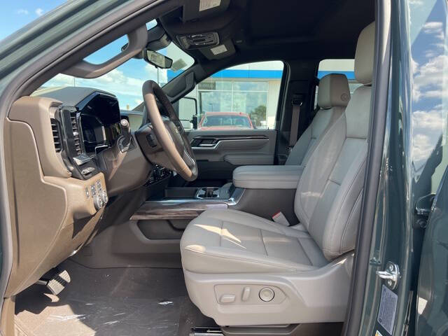 2025 Chevrolet Silverado 3500HD