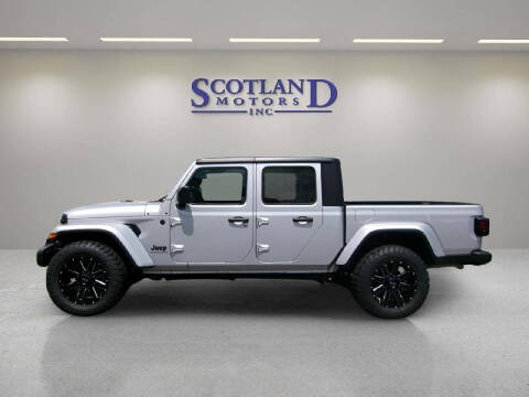 2023 Jeep Gladiator Sport