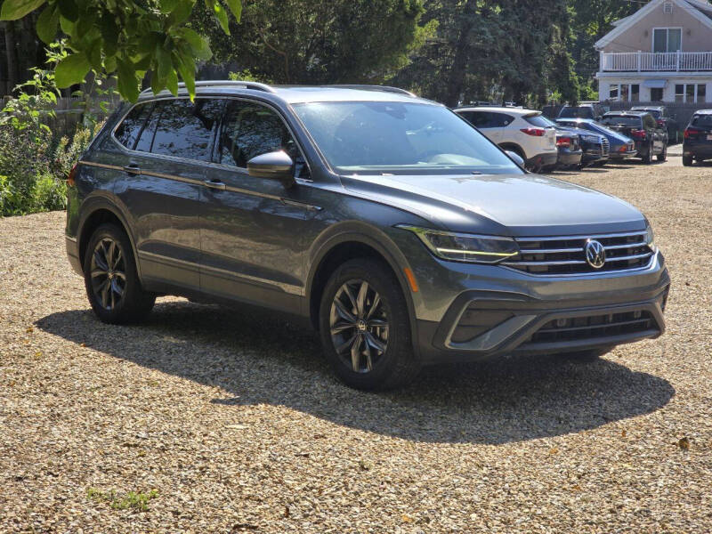 2022 Volkswagen Tiguan SE