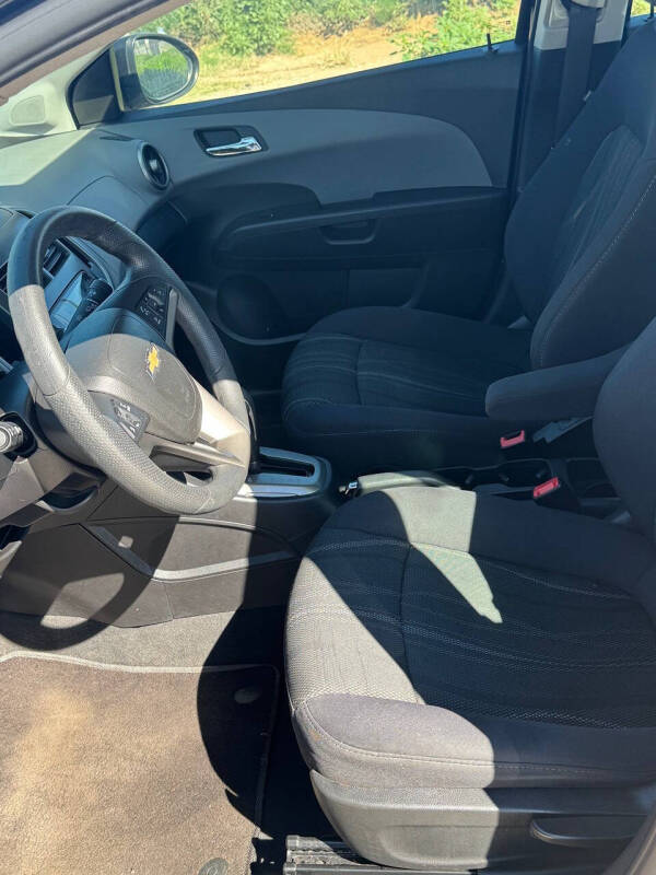 2015 Chevrolet Sonic LT Auto