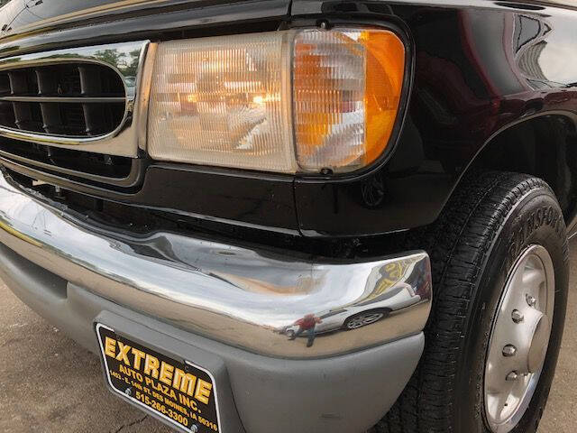 2006 Ford E-Series for sale at Extreme Auto Plaza in Des Moines, IA