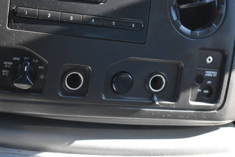 2014 Ford E-Series E-350 SD