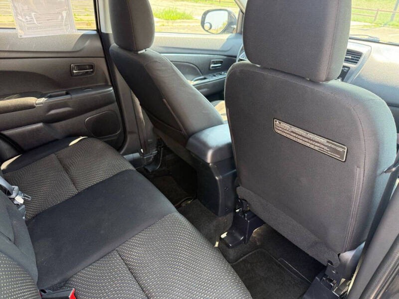 2016 Mitsubishi Outlander Sport ES