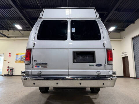 2014 Ford E-Series E-250