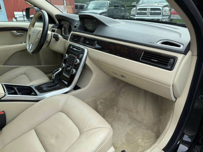 2016 Volvo XC70 T5 Premier