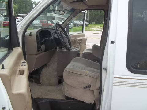 2001 Ford E-Series E-150