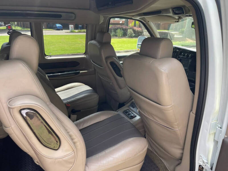 2013 GMC Savana 2500