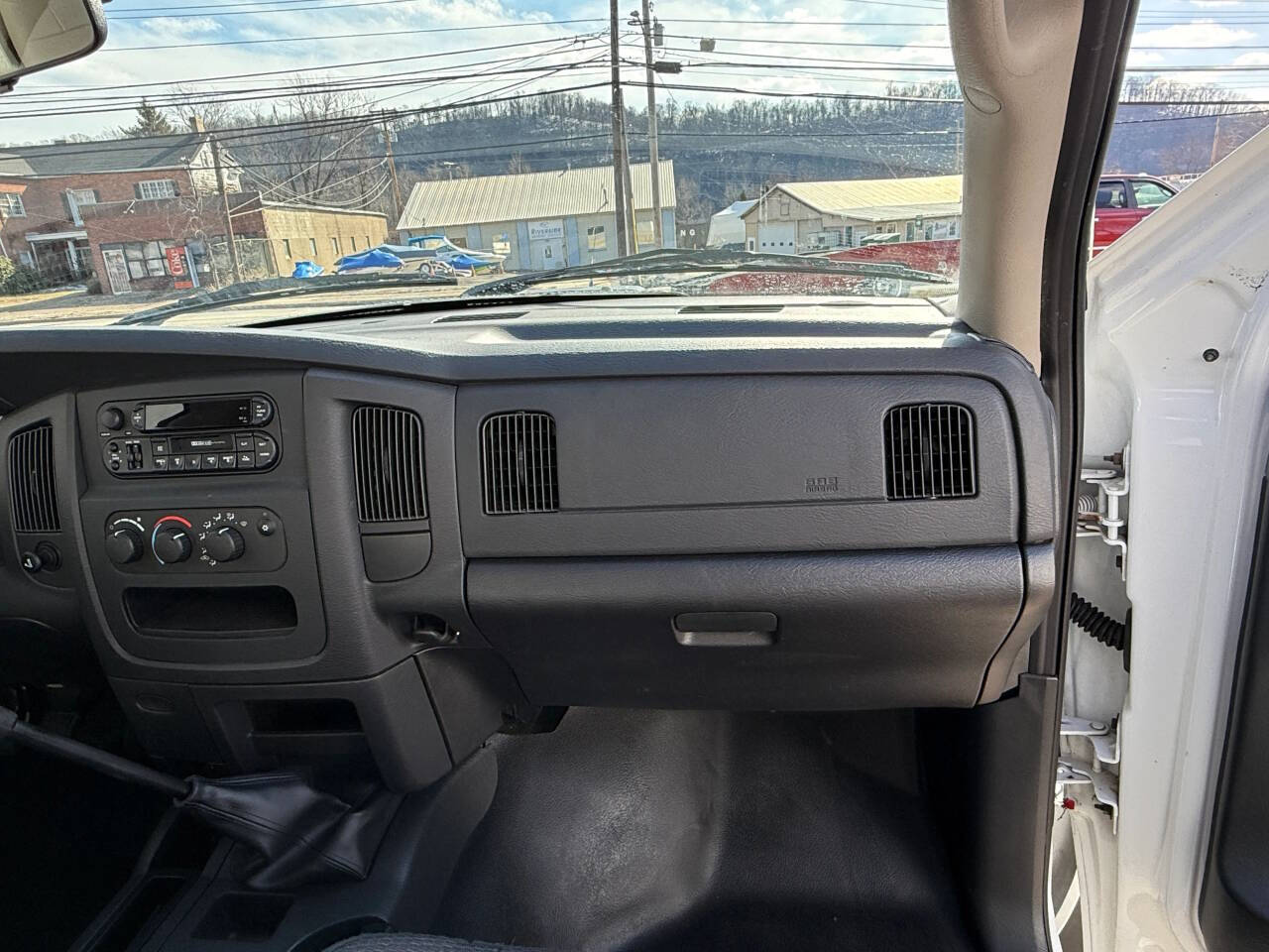 2003 Dodge Ram 1500 39