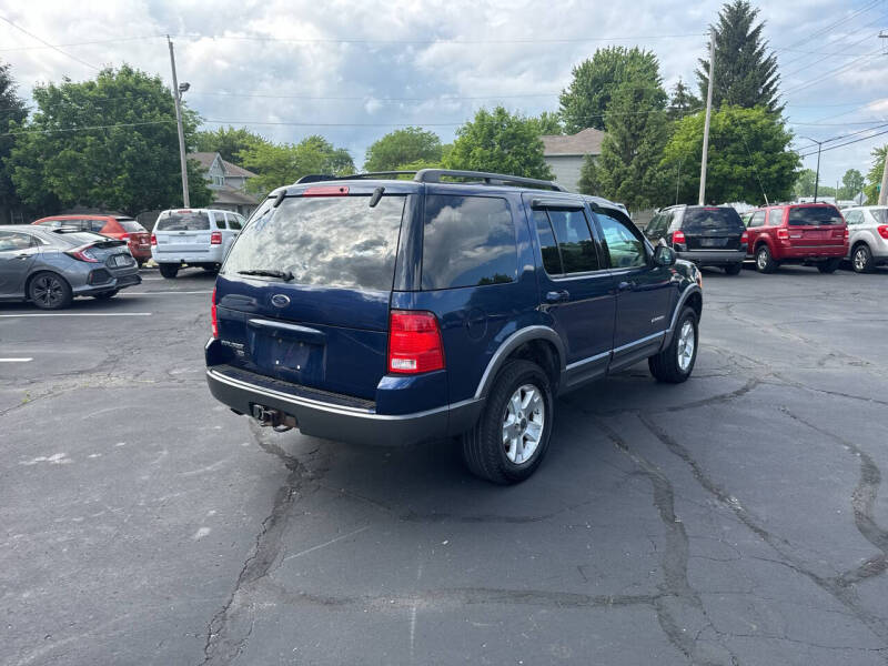 2004 Ford Explorer XLT