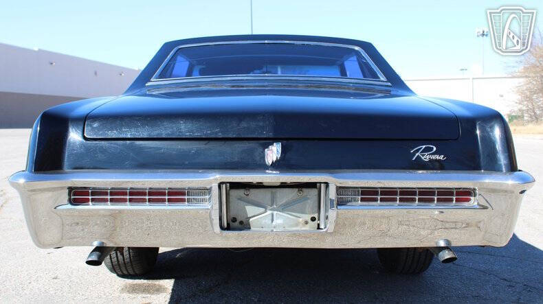 1965 Buick Riviera
