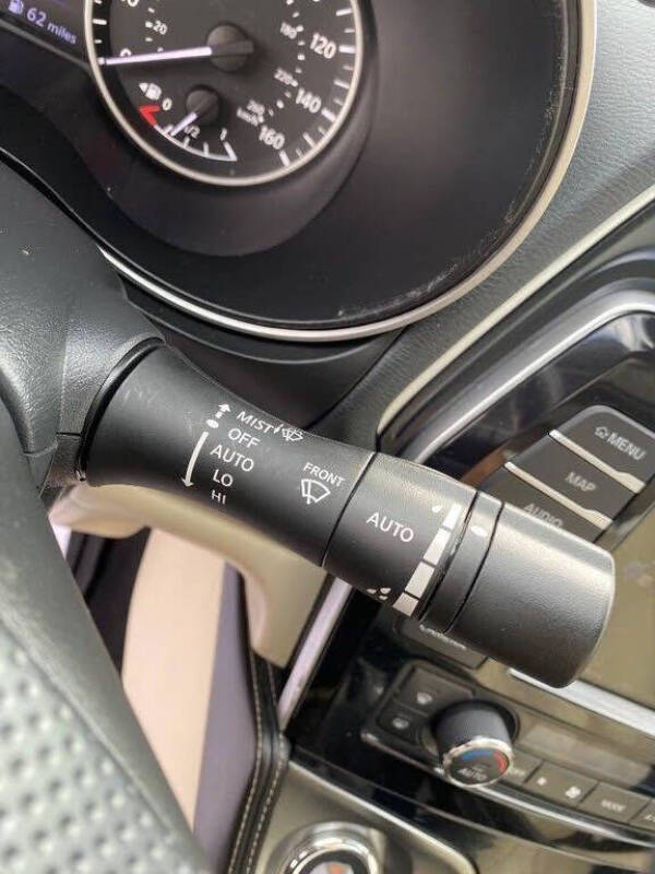 2023 Nissan Maxima 3.5 Platinum