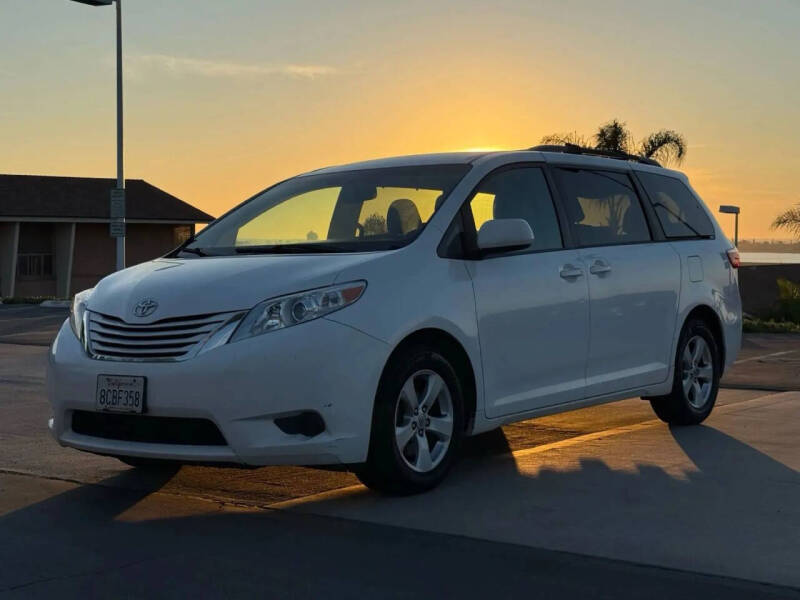 2017 Toyota Sienna