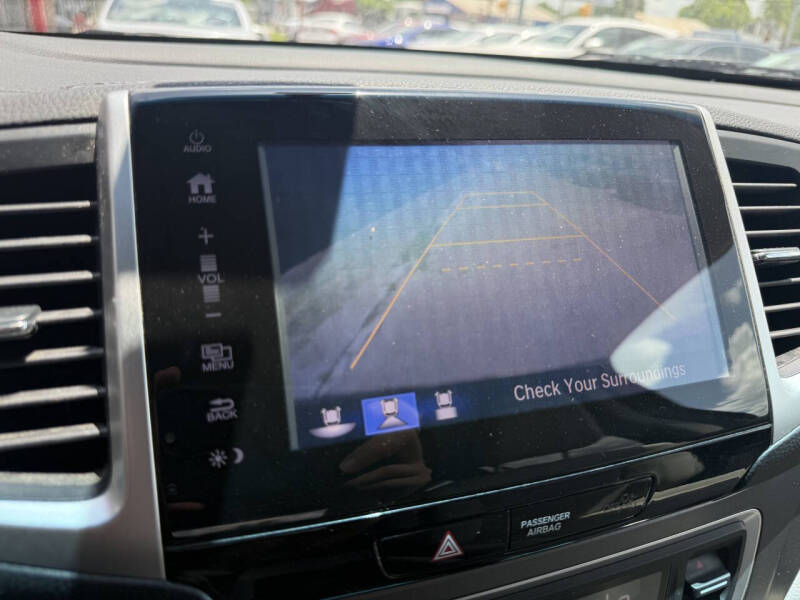 2017 Honda Pilot EX