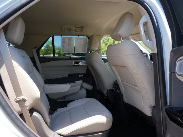 2022 Ford Explorer Platinum